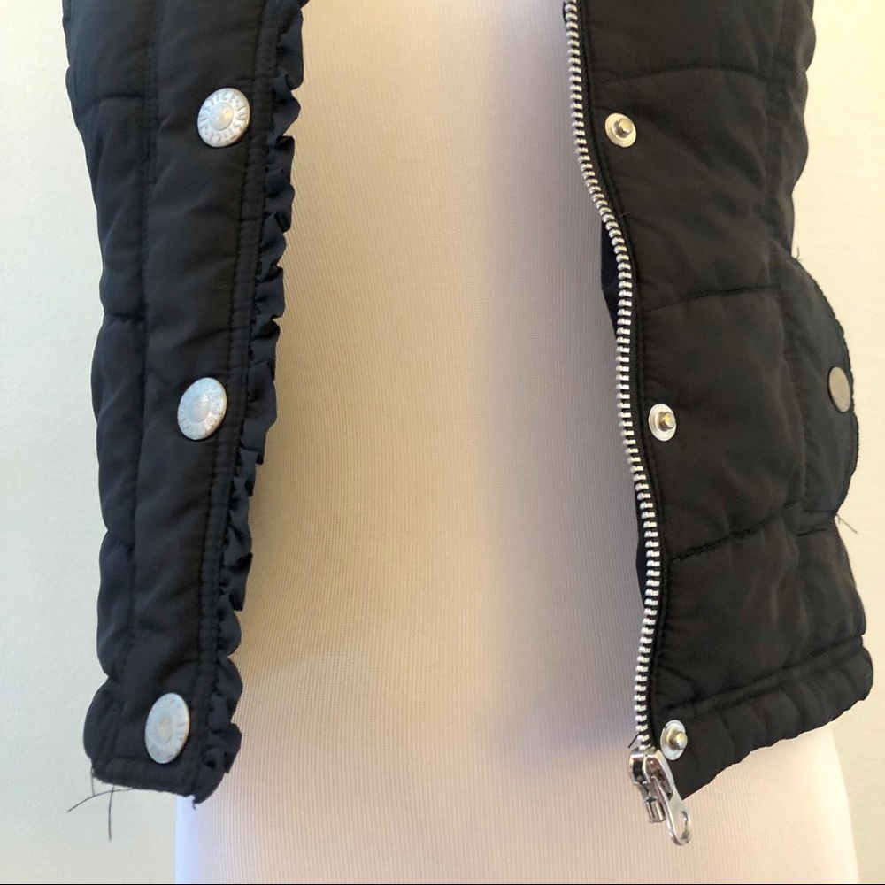 Justice | girls | black puffer vest, silver zipper - Picture 4 of 7